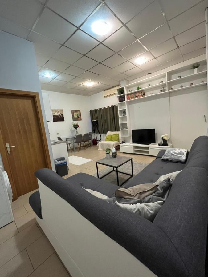 Nina * Zagreb